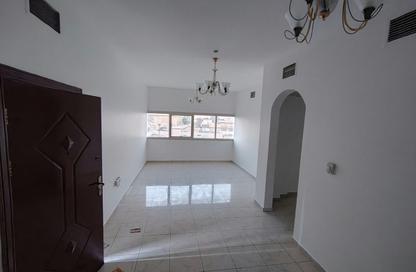 Apartment - 2 - 2 for rent in Abu Shagara building - Abu shagara - Sharjah