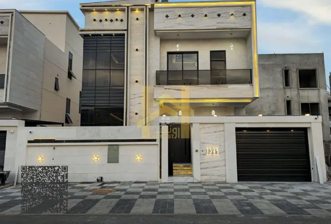 82782489 - Property Image 3