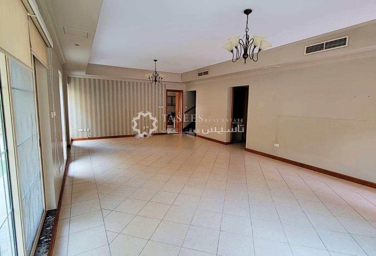 4-Bedroom Villa for Rent | Golden Villas | Al Wasl photo 14