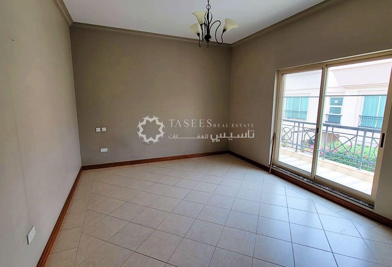 4-Bedroom Villa for Rent | Golden Villas | Al Wasl photo 16