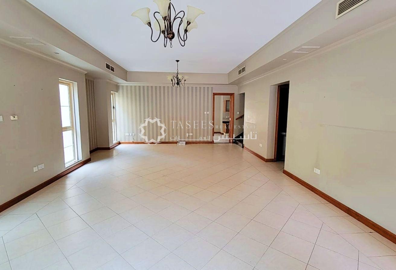 4-Bedroom Villa for Rent | Golden Villas | Al Wasl photo 4