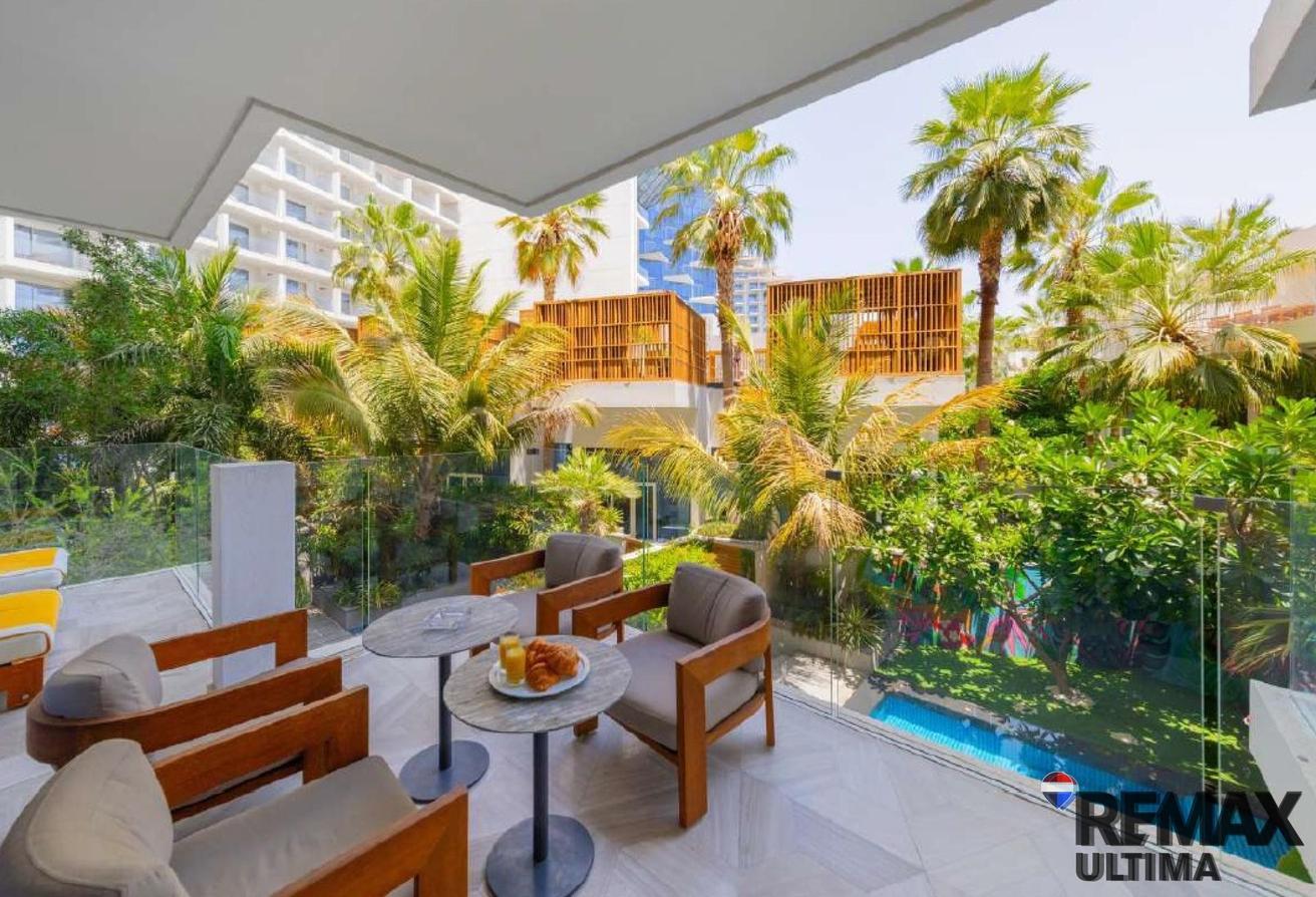 Elegant 2BR | Pool View | Fully Furnished photo 11