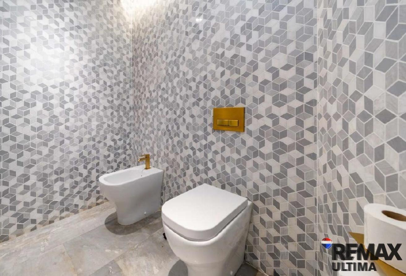 Elegant 2BR | Pool View | Fully Furnished photo 16