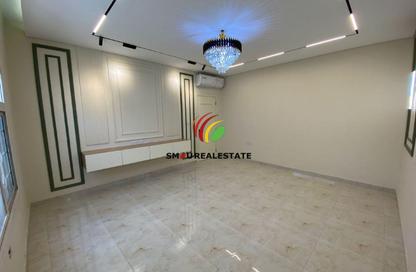 Apartment - 2 Bedrooms - 2 Bathrooms for rent in Mohamed Bin Zayed City - Abu Dhabi