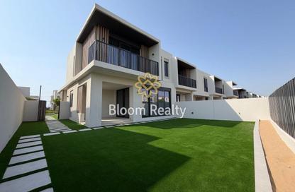 Townhouse - 4 - 5 for rent in Jebel Ali Village Townhouses - Jebel Ali Village - Jebel Ali - Dubai