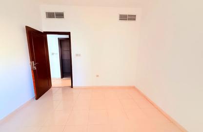 Apartment - 1 - 1 for rent in Fire Station Road - Muwaileh - Sharjah