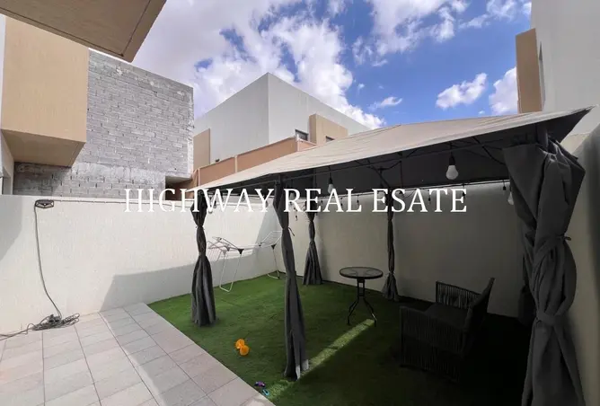 145979458 - Property Image 3