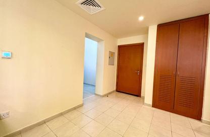 Apartment - 1 Bedroom - 2 Bathrooms for rent in Al Nakheel - Greens - Dubai
