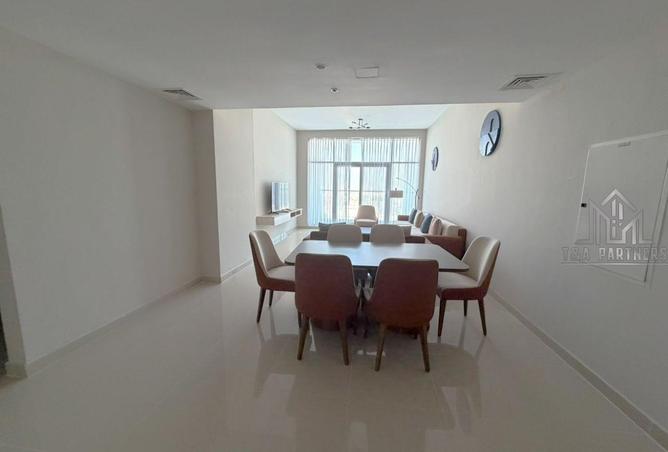 Sea view | Fully furnished 3 BR | Bills included photo 3