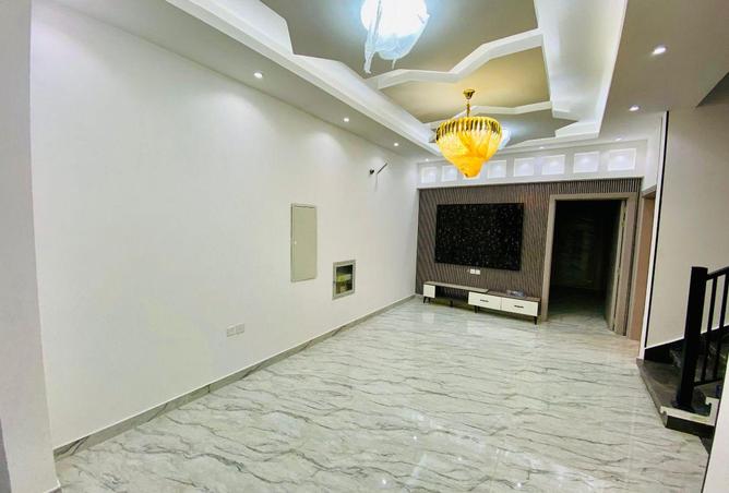 53992640 - صورة العقار 3