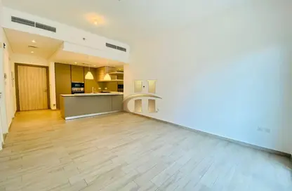 شقة - غرفة نوم - 1 حمام للبيع في محلة ايتون - منطقة 15 - قرية جميرا الدائرية - دبي