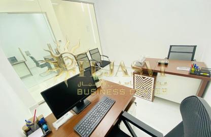 Office Space - 1 Bedroom - 1 Bathroom for rent in Red Avenue - Al Garhoud - Dubai Office Space - 1 Bedroom - 1 Bathroom for rent in Red Avenue - Al Garhoud - Dubai