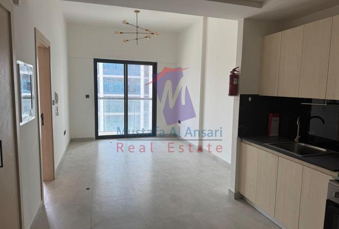 106867707 - Property Image 2