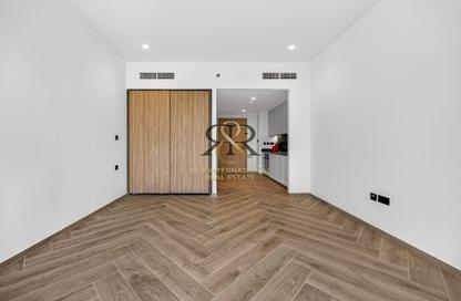 Apartment - Studio - 1 for rent in Peninsula Three - Peninsula - Business Bay - Dubai