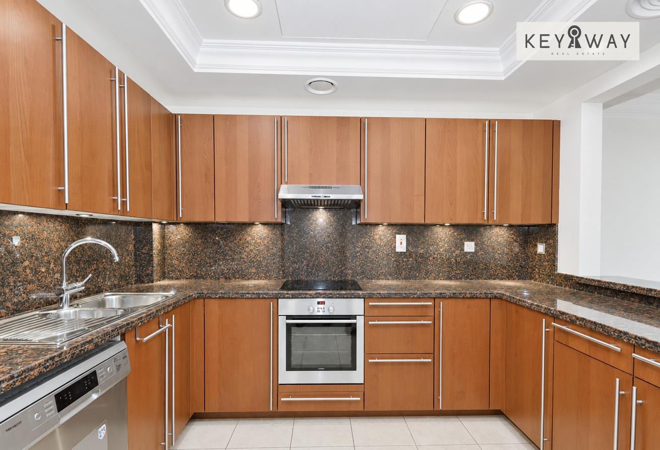 Luxury 1-Bedroom | Fairmont Palm Residence photo 7