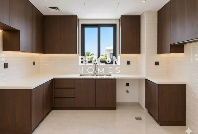 156004267 - Property Image 3