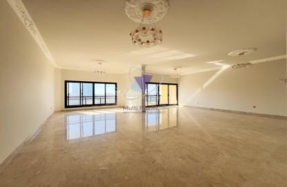 Apartment - 4 Bedrooms - 6 Bathrooms for rent in Corniche Road - Abu Dhabi