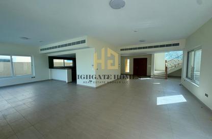 Villa - 4 - 4 for rent in Legacy Nova Villas - District 9 - Jumeirah Park - Dubai