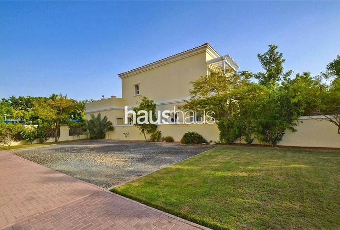 65167028 - Property Image 3