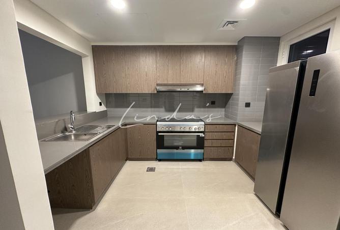 5-bed townhouse in Nice · Maid's room — photo 4