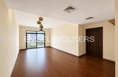 Apartment - 1 Bedroom - 1 Bathroom for rent in Reehan 7 - Reehan - Old Town - Downtown Dubai - Dubai