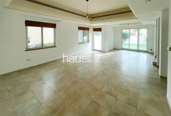 71084929 - Property Image 2