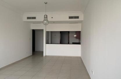 Apartment - 1 Bedroom - 2 Bathrooms for rent in Lakeshore Tower 1 - JLT Cluster Y - Jumeirah Lake Towers - Dubai Apartment - 1 Bedroom - 2 Bathrooms for rent in Lakeshore Tower 1 - JLT Cluster Y - Jumeirah Lake Towers - Dubai