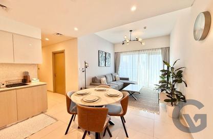 Apartment - 2 Bedrooms - 2 Bathrooms for rent in Burj Royale - Downtown Dubai - Dubai