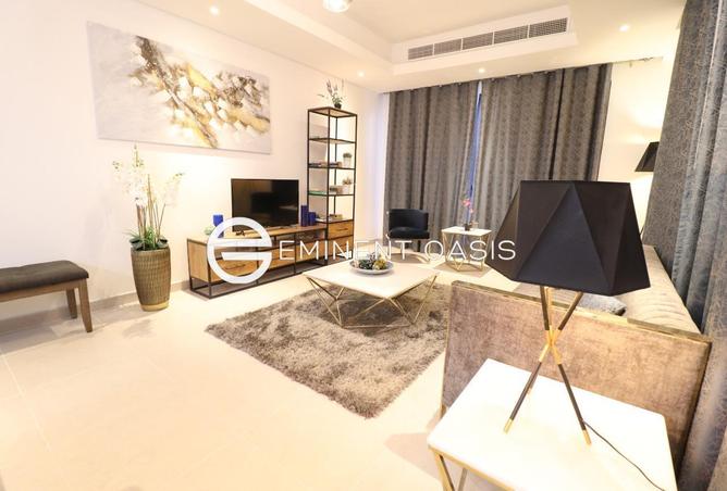 تصميمات داخلية عالية الجودة | شقة فسيحة |