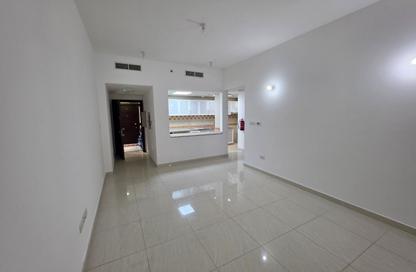Apartment - 1 - 1 for rent in Al Muroor Building - Sultan Bin Zayed the First Street - Muroor Area - Abu Dhabi
