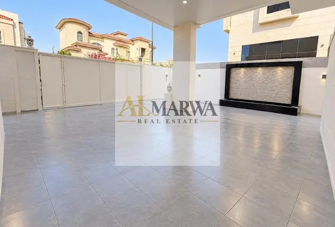 155572382 - Property Image 2