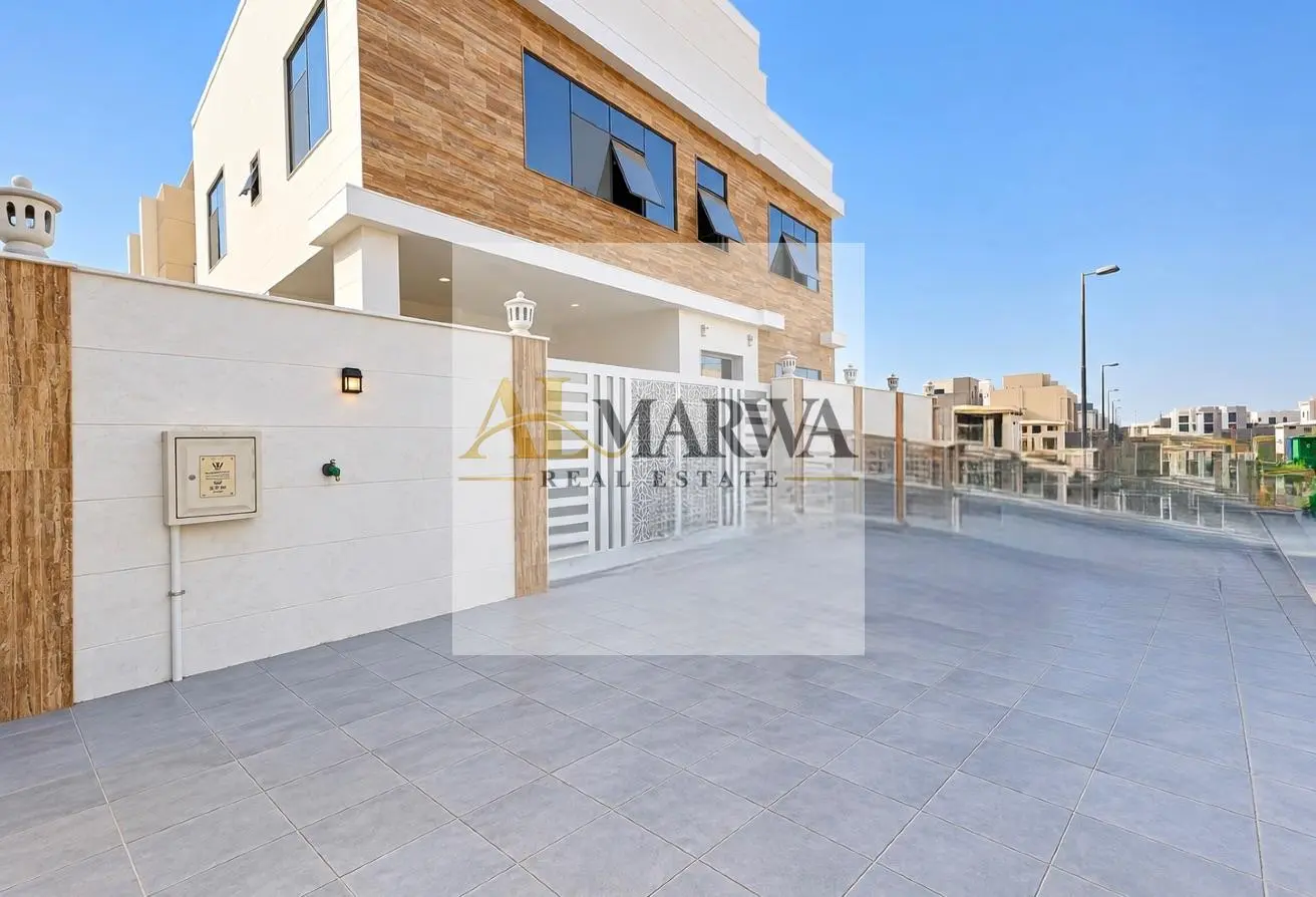 155572382 - Property Main Image