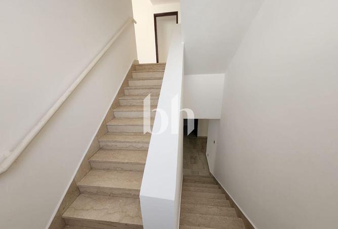 127006831 - Property Image 3