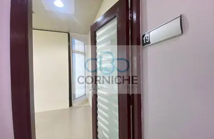 Office Space - 1 Bedroom - 6 Bathrooms for rent in Corniche View Tower - Corniche Road - Abu Dhabi