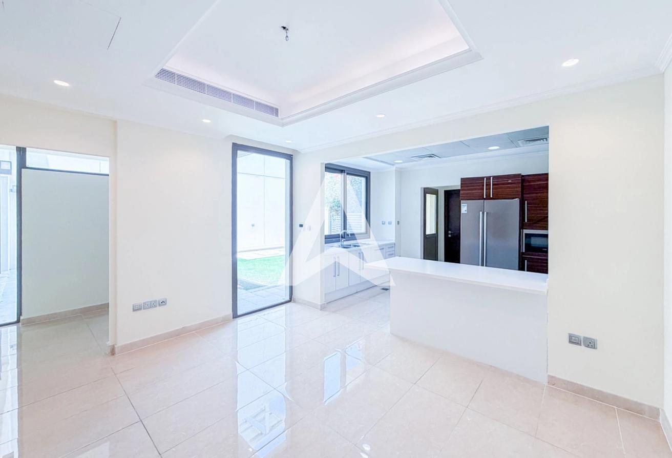 Open House 25th-28th Sept.|3BR+MAID Private Garden photo 10