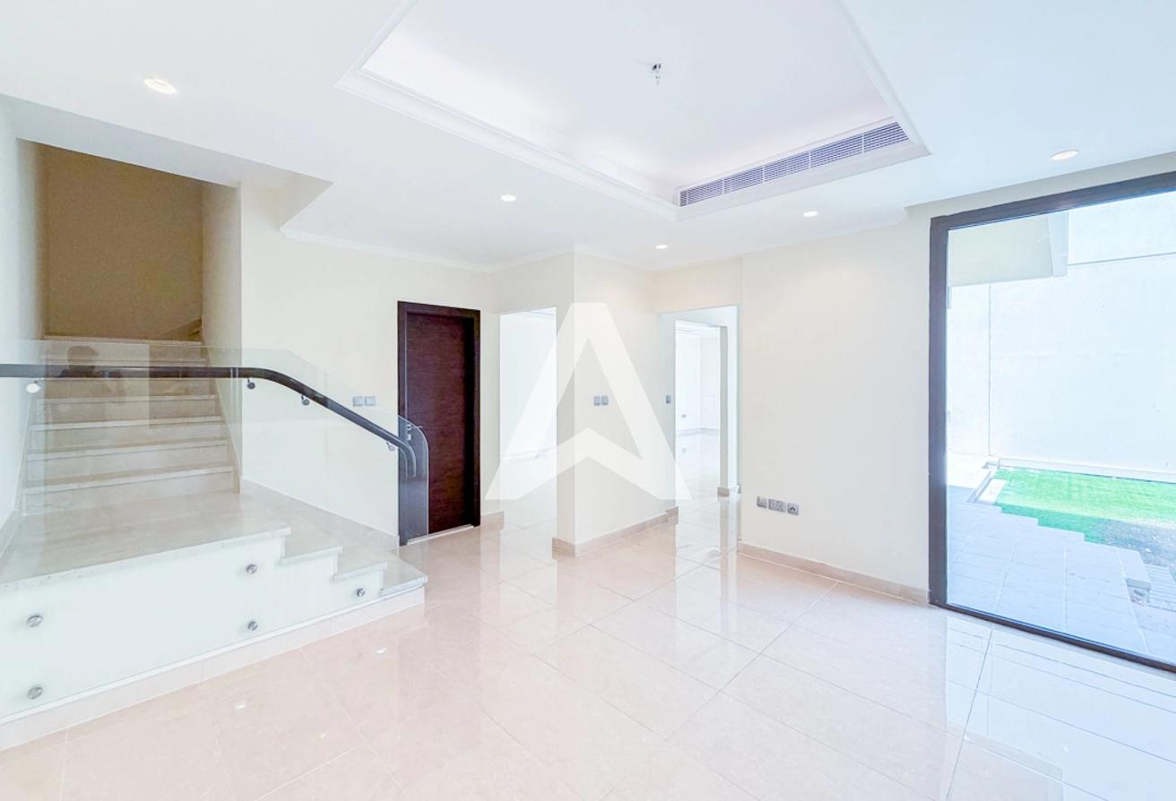 Open House 25th-28th Sept.|3BR+MAID Private Garden photo 11
