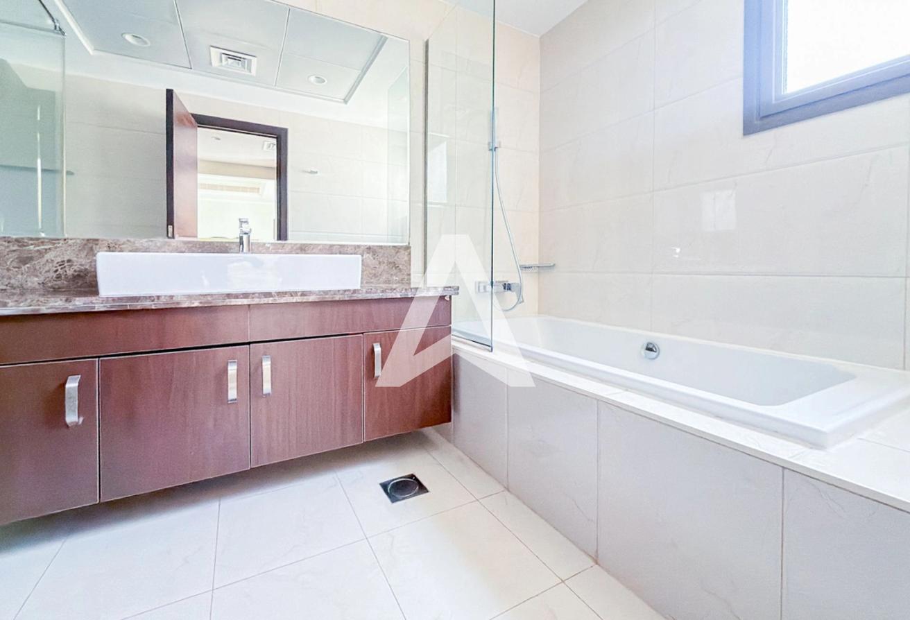 Open House 25th-28th Sept.|3BR+MAID Private Garden photo 25