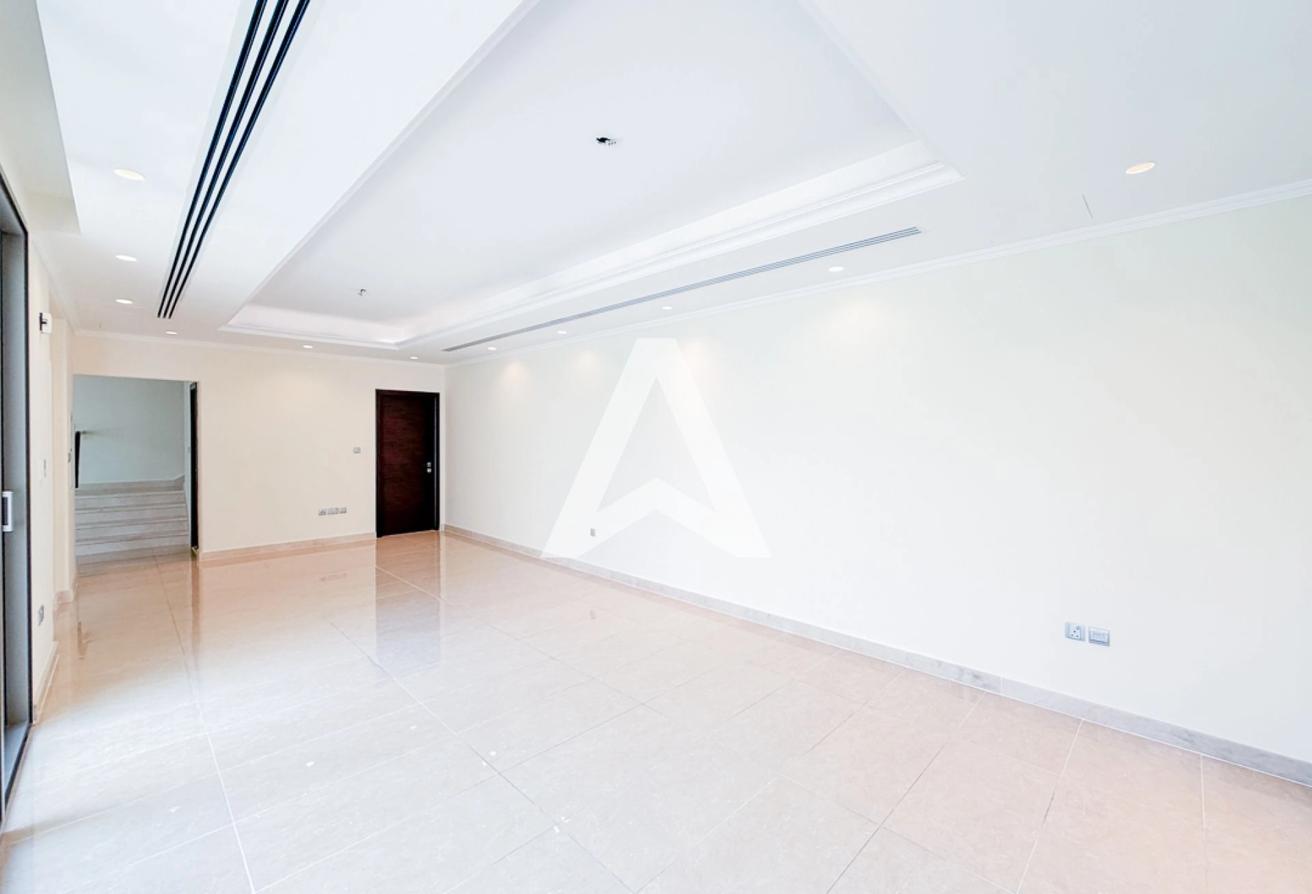 Open House 25th-28th Sept.|3BR+MAID Private Garden photo 5