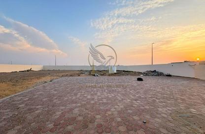 Land - Studio for rent in Al Jlail - Al Sajaa - Sharjah