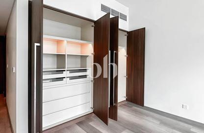 Apartment - 3 Bedrooms - 5 Bathrooms for rent in Imperial Avenue - Downtown Dubai - Dubai