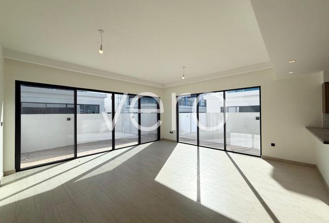 54927956 - Property Image 3