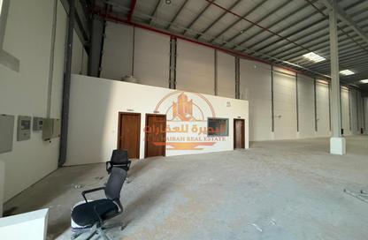 Warehouse - Studio - 3 for rent in Al Sajaa Industrial - Al Sajaa - Sharjah