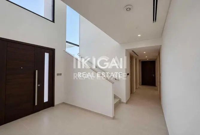 156905536 - Property Image 3