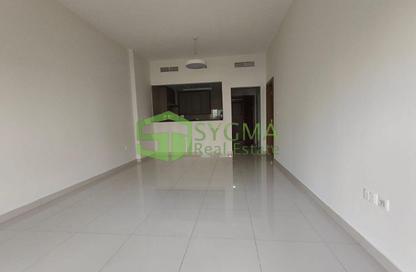 Apartment - 1 Bedroom - 2 Bathrooms for rent in East Coast Building - Barsha Heights (Tecom) - Dubai