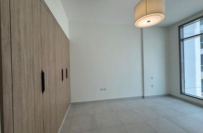 Apartment - 1 - 2 for rent in Al Nasr Central Building - Oud Metha - Bur Dubai - Dubai