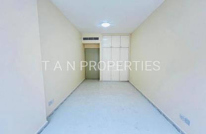 Apartment - 2 - 2 for rent in Golden Sands 7 - Al Mankhool - Bur Dubai - Dubai