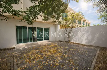 Villa - 3 Bedrooms - 3 Bathrooms for rent in Jumeirah 2 Villas - Jumeirah 2 - Jumeirah - Dubai