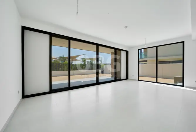 156004974 - Property Image 2