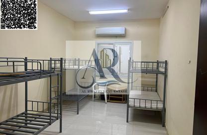 Labor Camp - Studio - 7+ Bathrooms for rent in Al Sajaa S - Al Sajaa - Sharjah