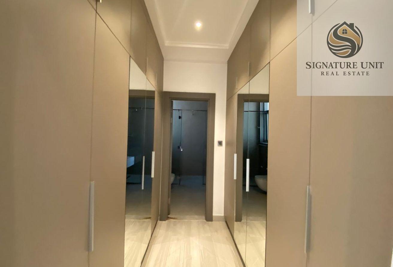 Modern 5BR Villa | Pool | Parking | Driver photo 12